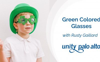 Green Colored Glasseswith Rusty Gaillard